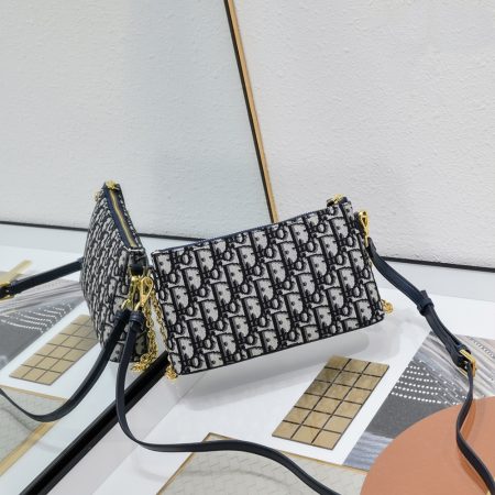 Dior 30 Montaigne Dior Misi Mini Chain Bag - Image 2