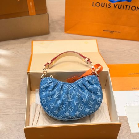 LV Pochette Valley Monogram Denim Bag - Image 5