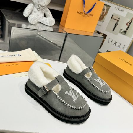 LV Fall/Winter Fuzzy Slippers