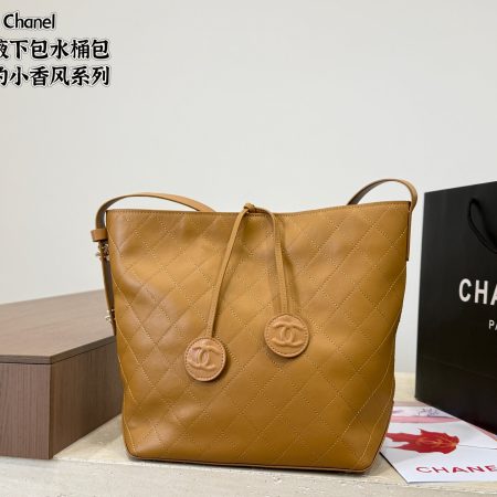 Chanel Tote, Crossbody, and Bucket Bags - Image 4