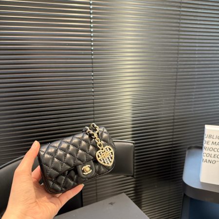 Chanel Classic mini bag - Image 3