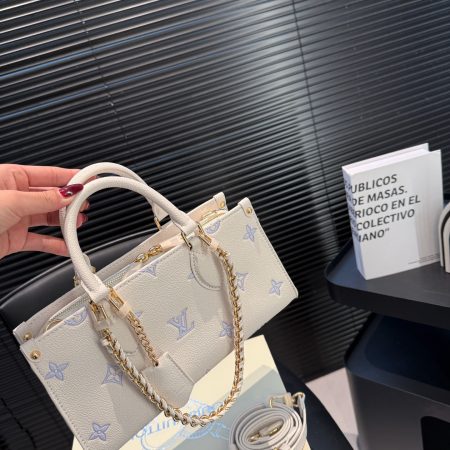 LV OnTheGo East West Bag - Image 3