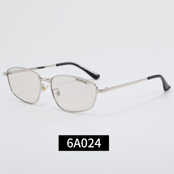 Balenciaga Fashionable Sunglasses