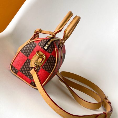 LV Damier Pop Speedy Bandoulière 18 Bag Jaune Mat - Image 4