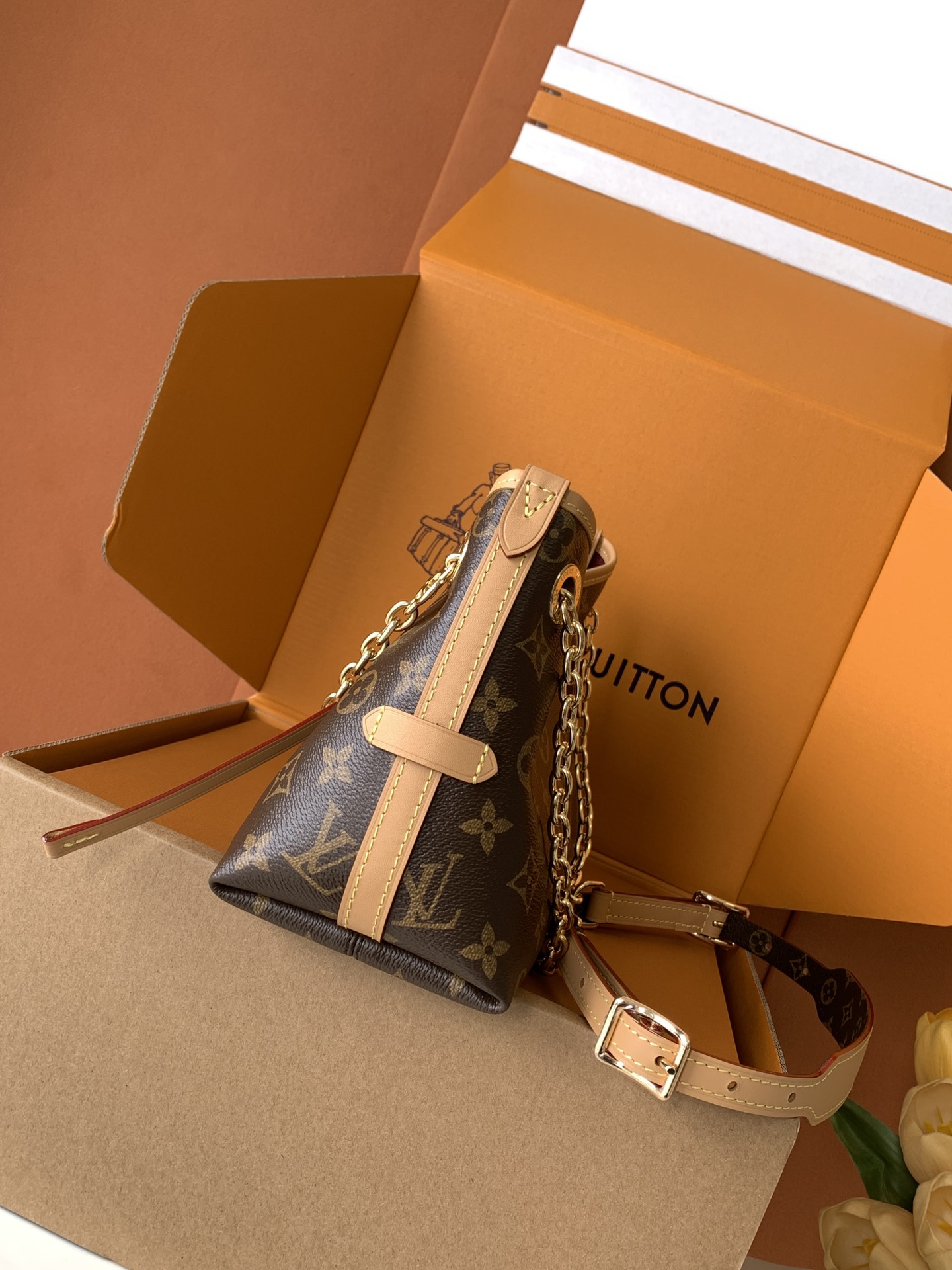 LV Caryyall BB Bag - Image 2