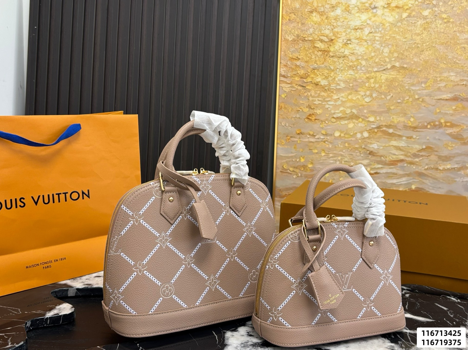 LV's New Shell Bag - Image 2