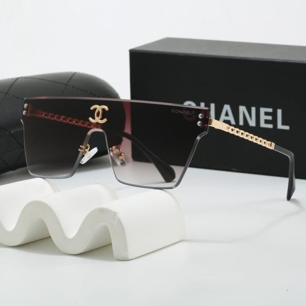 Chanel Fashionable Sunglasses