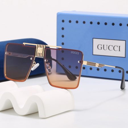 Gucci Fashionable Sunglasses - Image 8