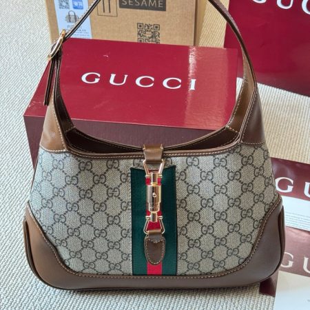 Gucci Small Large Underarm Bag - Image 2