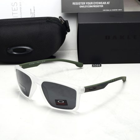 Oakley Fashionable Sunglasses - Image 5