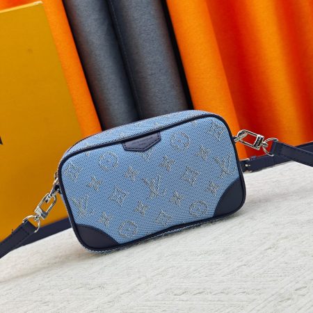 LV  Trocadero Mini Bag - Image 8