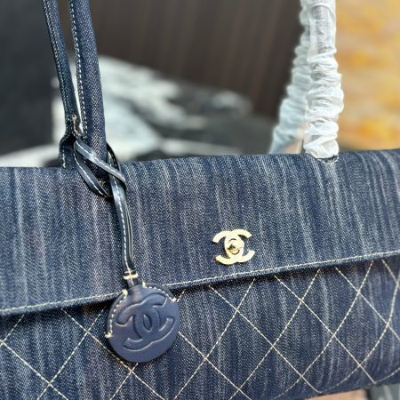 Chanel 26S Denim Baguette Bag - Image 8