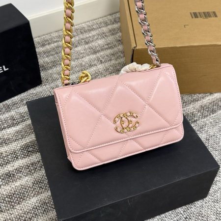 Chanel 19 Woc fortune bag - Image 4
