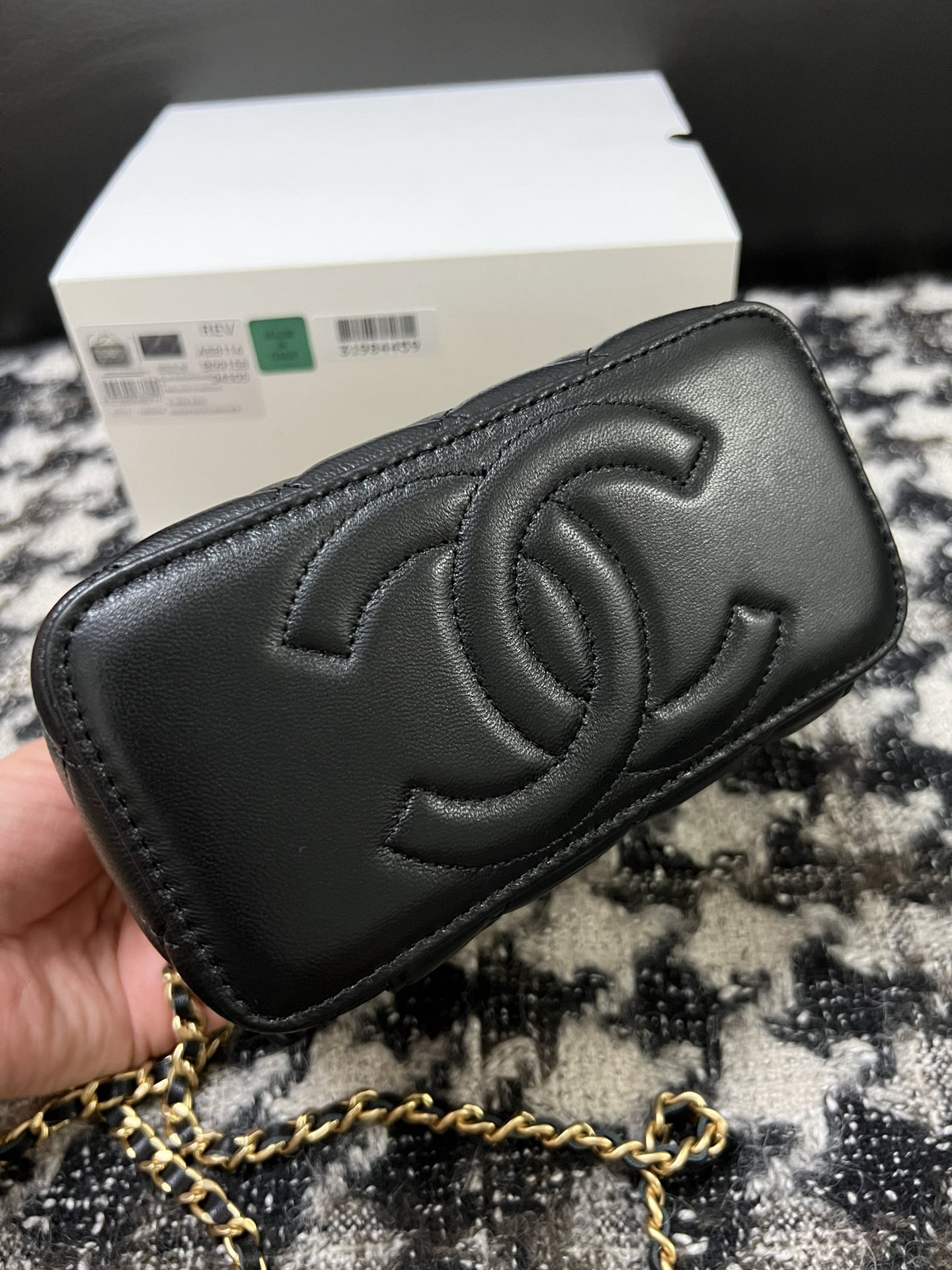 Chanel 22 CC Makeup Box Top Quality - Image 7