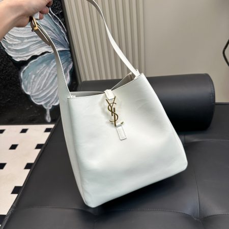 YSL Le 5 à 7 Shoulder Bag - Image 3