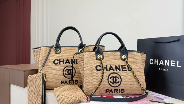 Chanel shopping bag