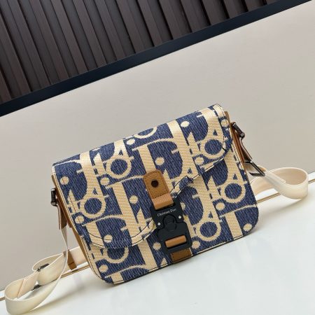 Dior Saddle Messenger Bag - Image 1
