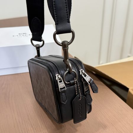 Coach Camera Bag - Image 4
