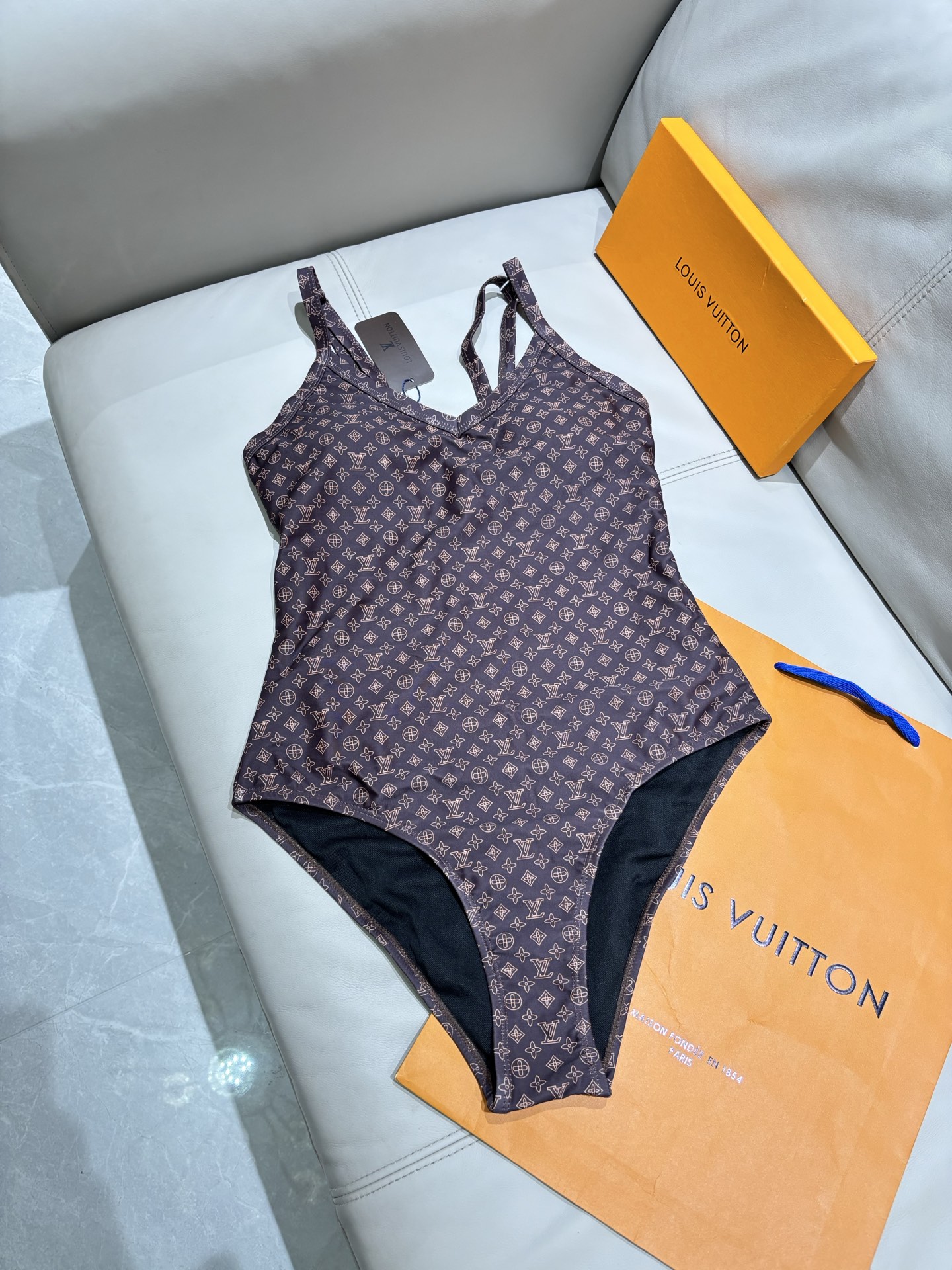 LV One-Piece Swimsuit Swimwear - Image 9