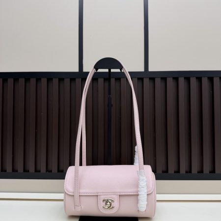 Chanel Large Flap Bag - Image 5