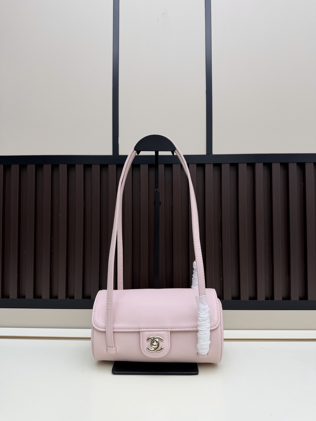Chanel Large Flap Bag - Image 5