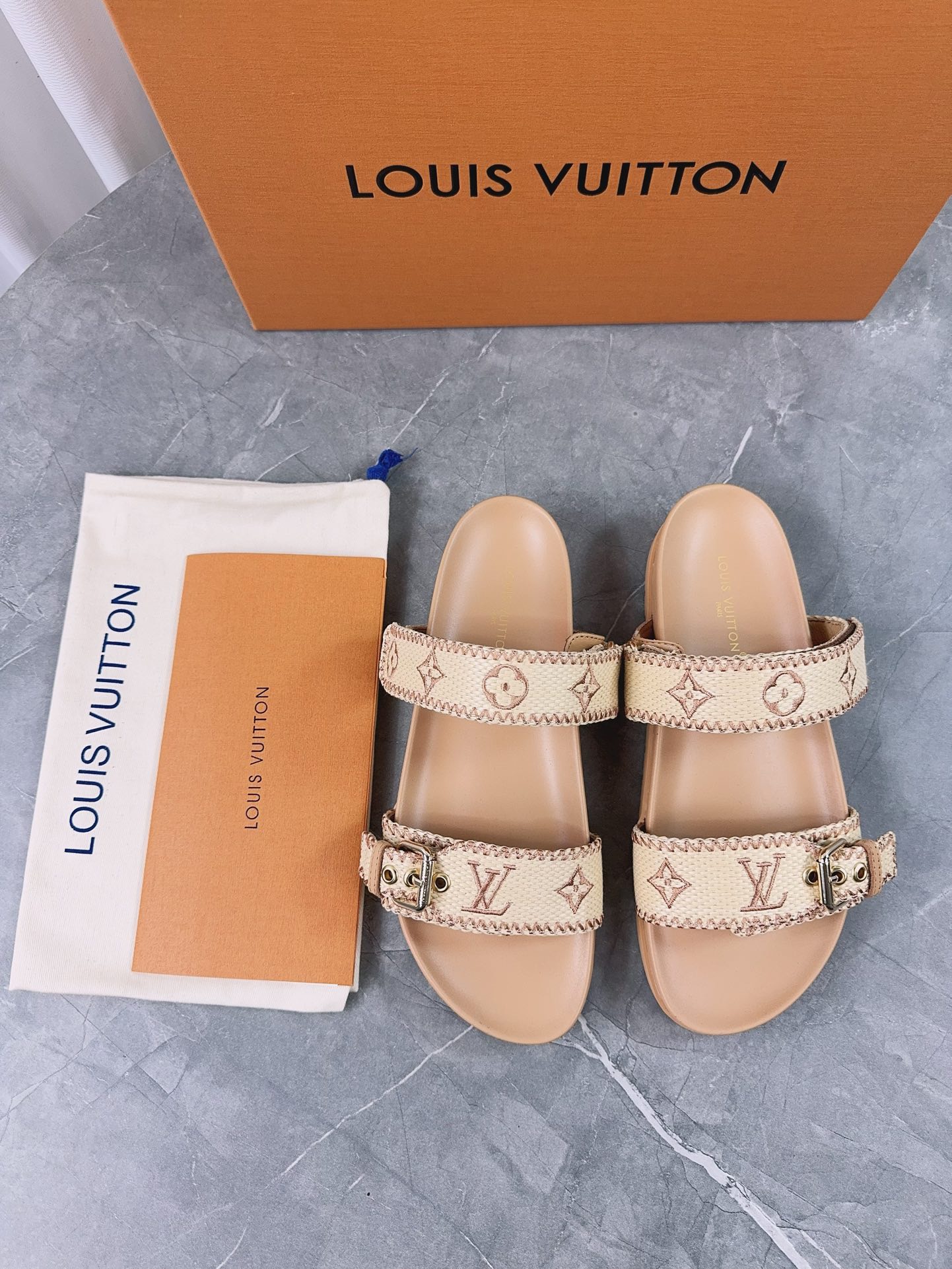 LV Bom Dia Flat Comfort Mule - Image 4