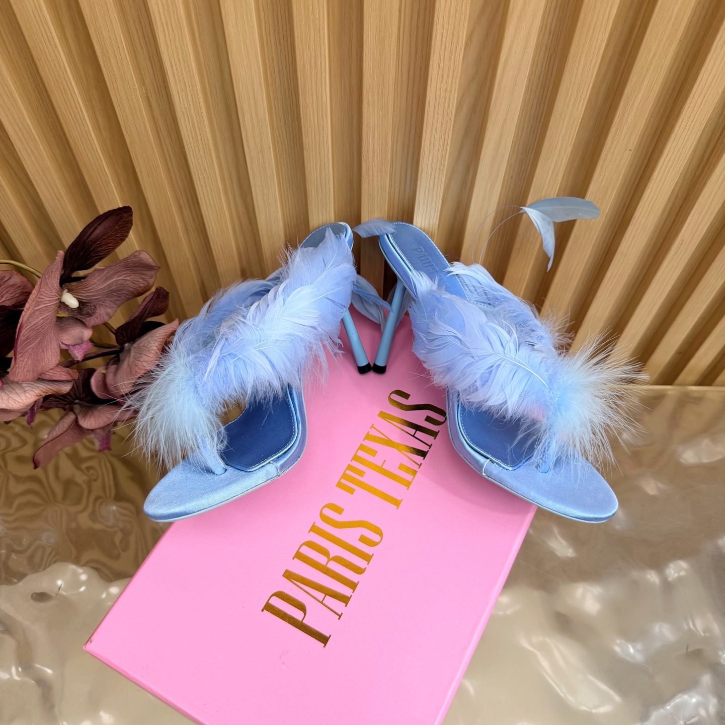 Paris Texas🪶 New Feather-Print Flip-Flops - Image 6