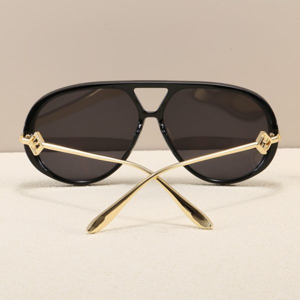 Fendi Fashionable Sunglasses