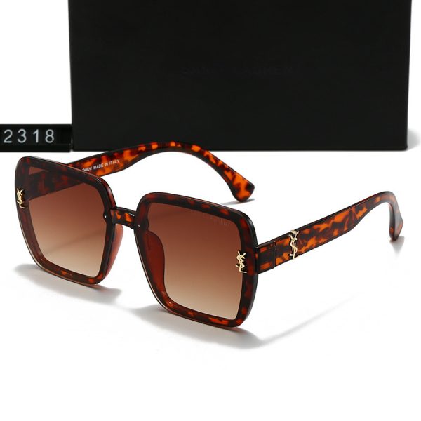 Saint Laurent Fashionable Sunglasses