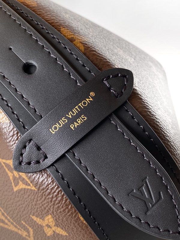 LV Cookie BB Monogram