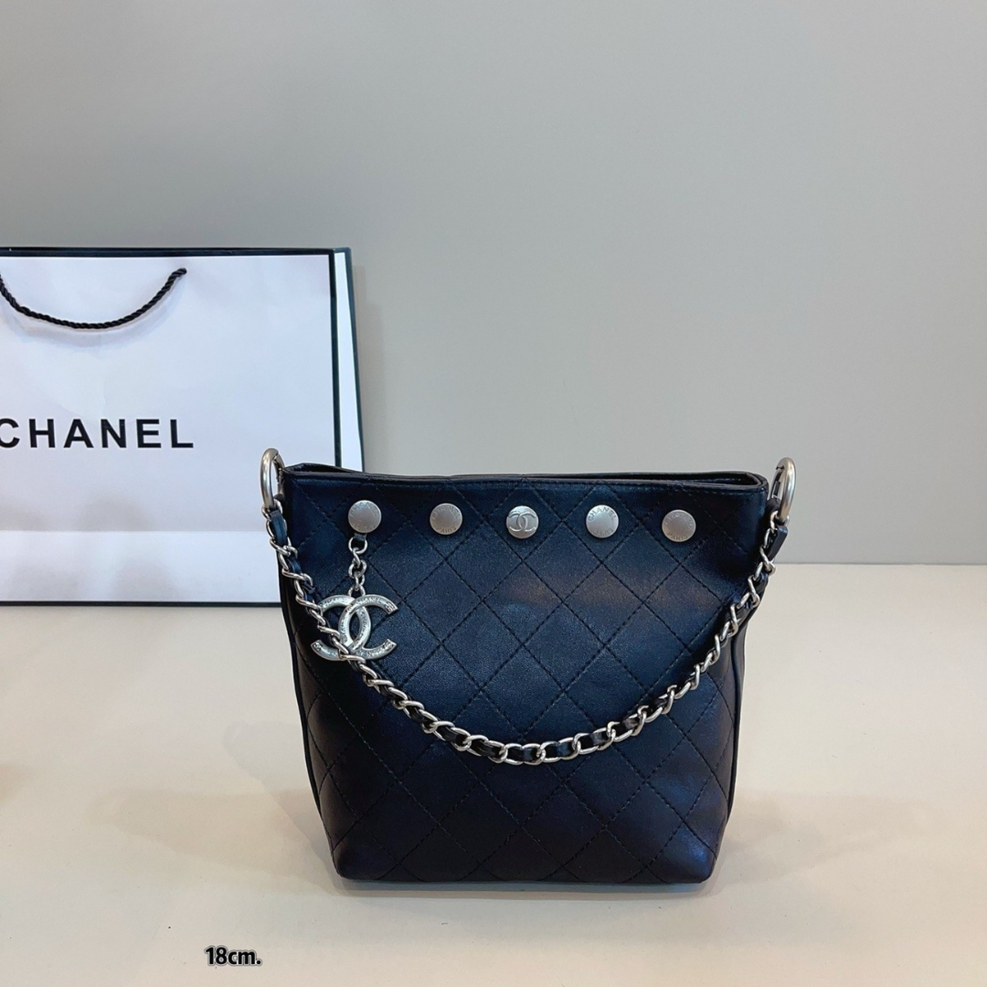 Chanel Bucket Bag Black 10A - Image 7