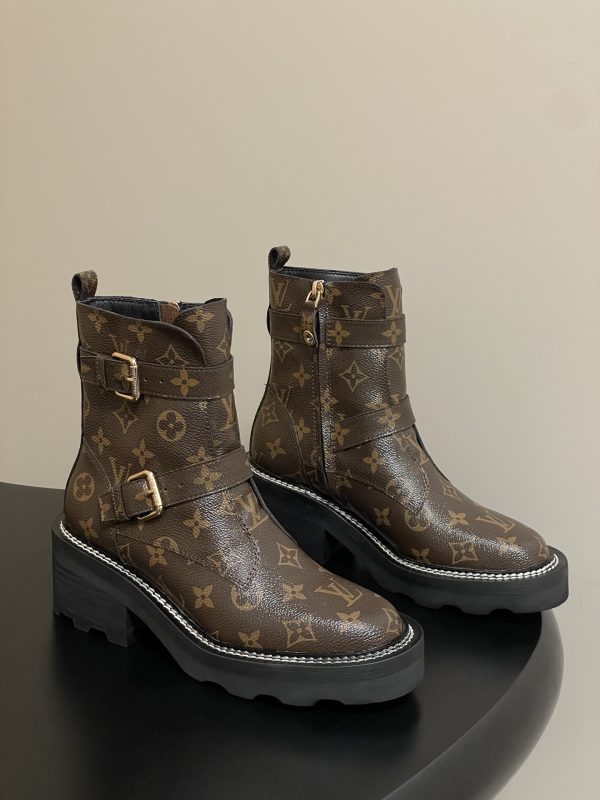 LV Beaubourg Boots