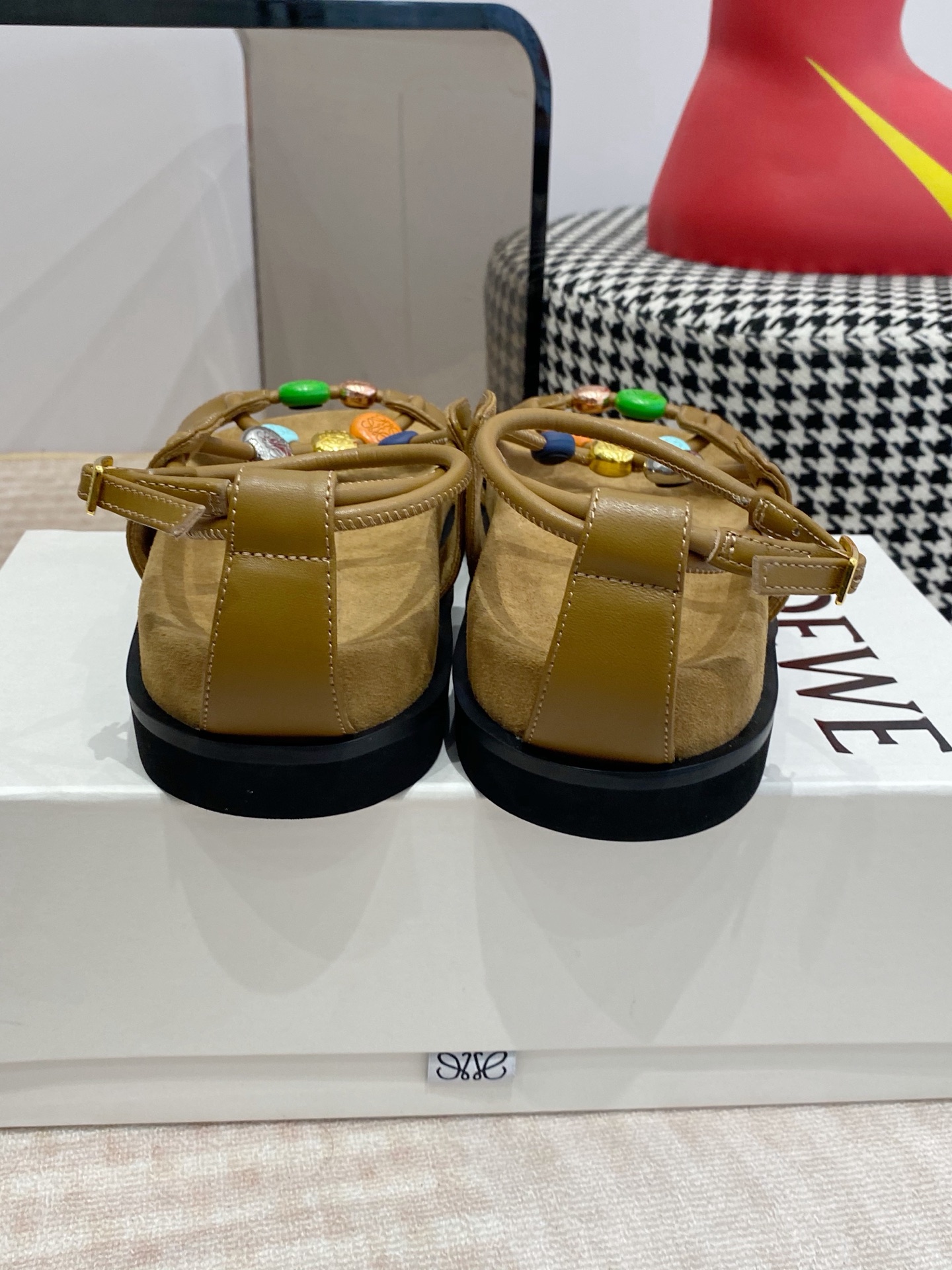 Loewe Pebble Sandals - Image 5