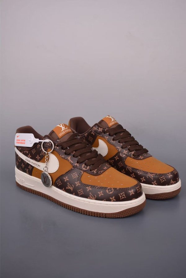 LV X NIke Air Force 1 XL1979-104