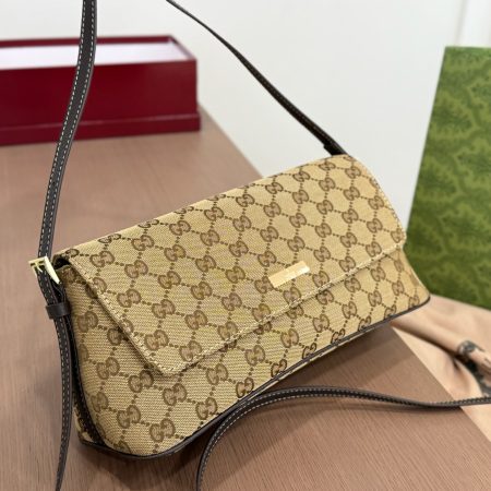 Gucci Underarm Bag - Image 6