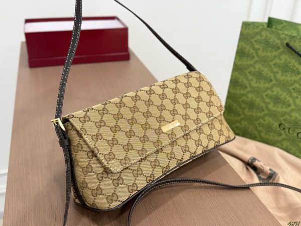 Gucci Underarm Bag