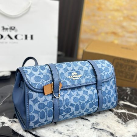 Coach Bridget Baguette Bag - Image 6
