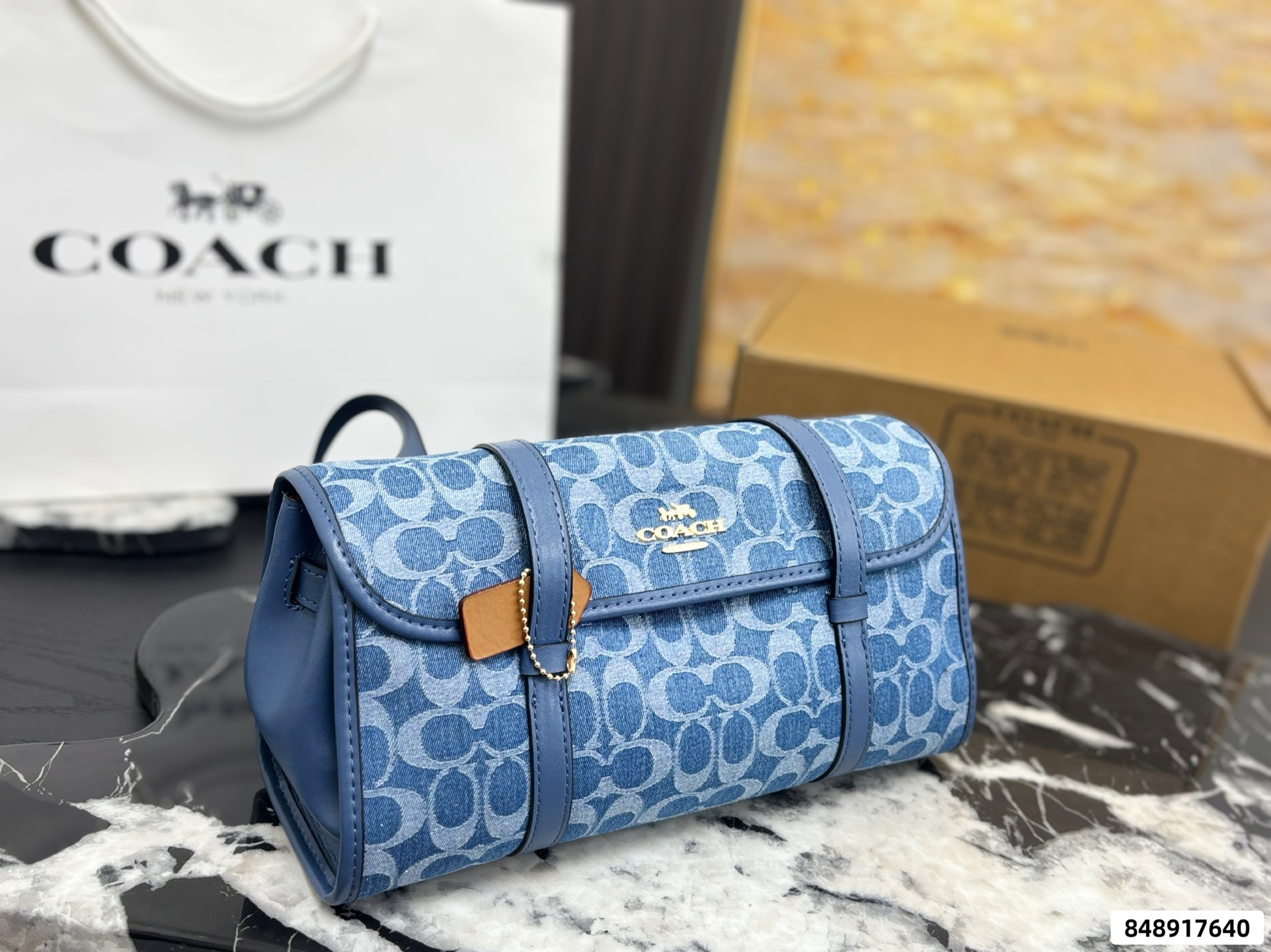 Coach Bridget Baguette Bag - Image 6
