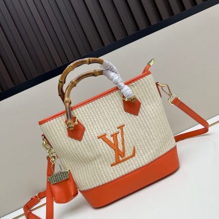 LV handbag - Image 3