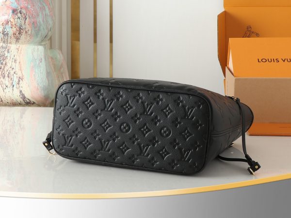 LV Neverfull Tote Bag