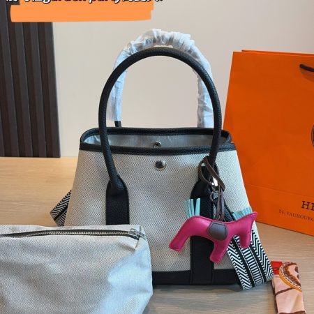 Hermès Garden Party Tote Bag - Image 10