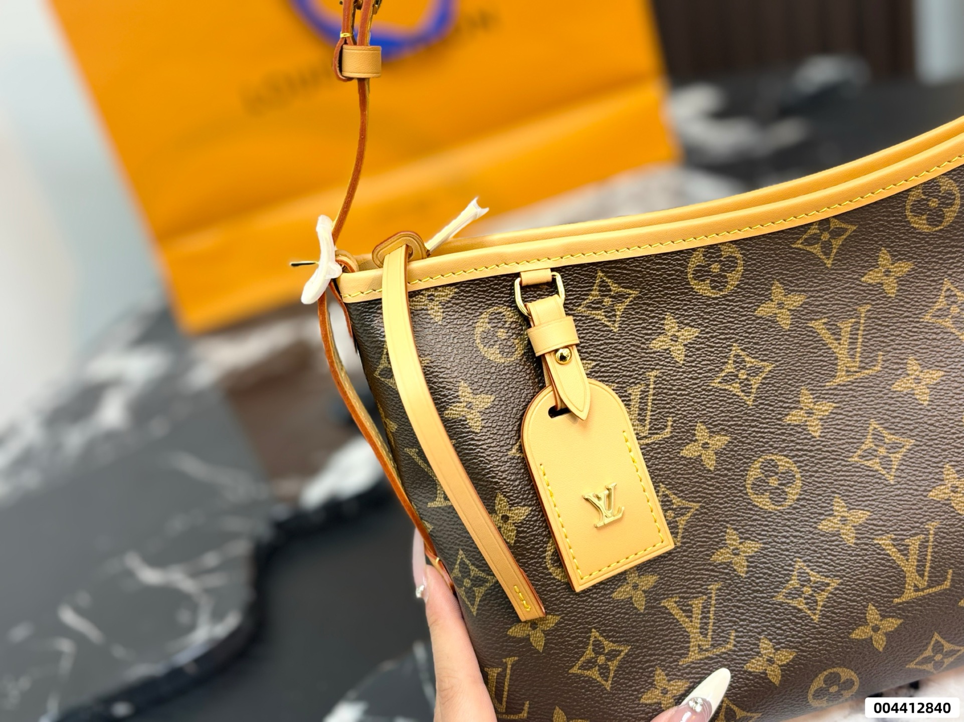 LV Carryall East West Tote Bag - Image 8