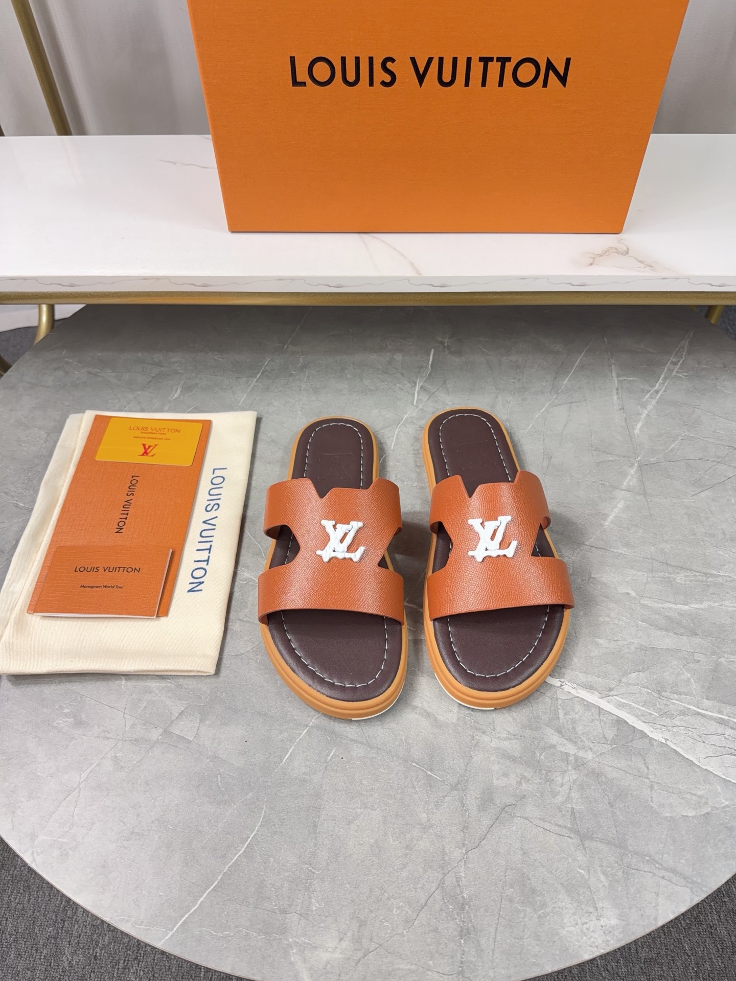 LV Citybreak Mule - Image 6