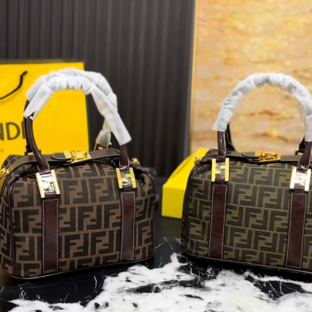 Fendi Baguette Handbag - Image 2