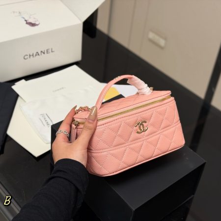 Chanel Long Vanity With Chain Bag - Image 6