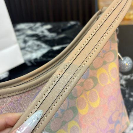 Coach Laurel Travel Bag - Image 8