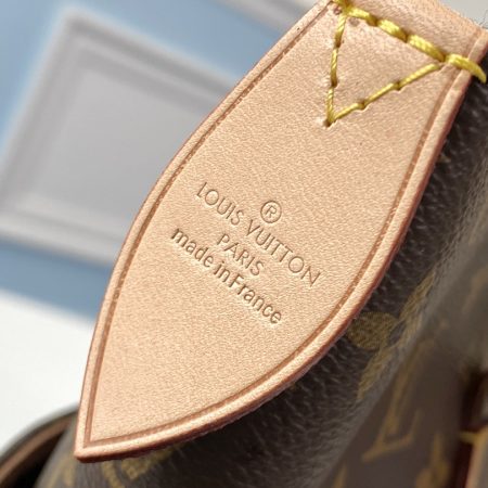 LV Monogram Totally GM - Image 6
