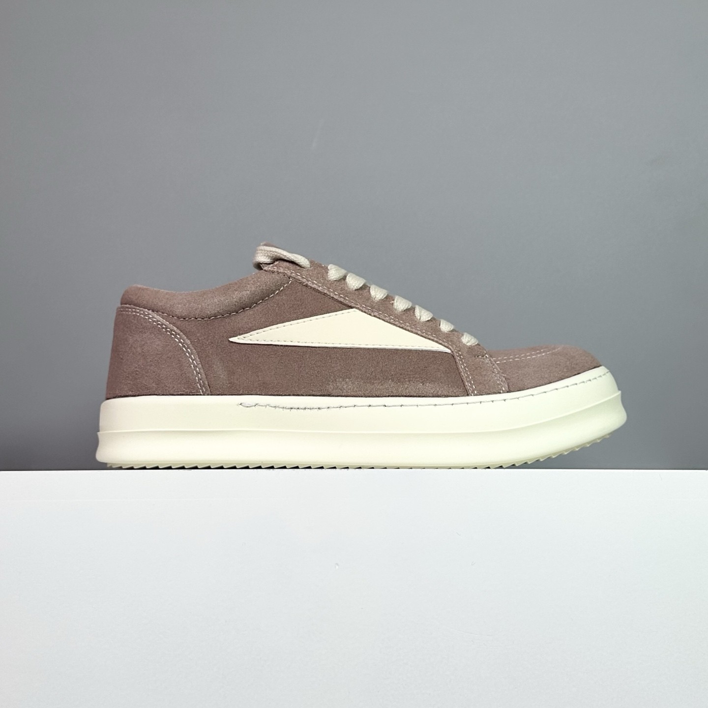 Rick Owens Wmns Luxor Vintage Low“ Dust Milk"Shoes - Image 9