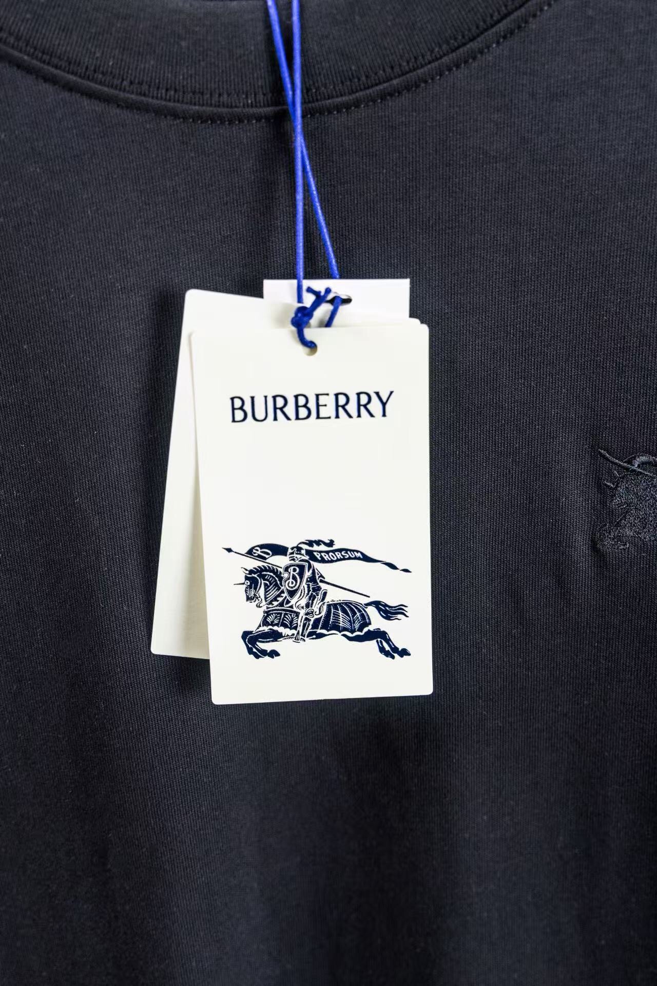 Burberry T Shirt - Image 10