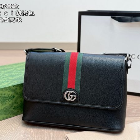 Gucci Crossbody Bag - Image 1